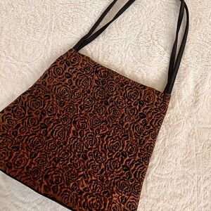 Chic Floral Embossed Shoulder Bag